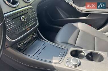 Седан Mercedes-Benz CLA-Class 2015 в 