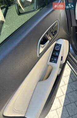 Седан Mercedes-Benz CLA-Class 2013 в 