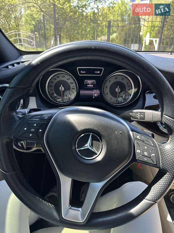 Седан Mercedes-Benz CLA-Class 2013 в Запорожье