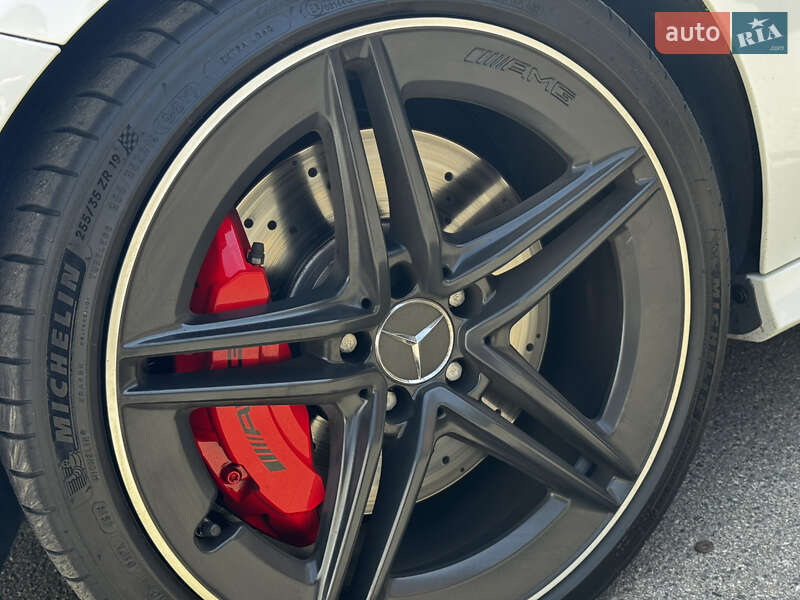 Седан Mercedes-Benz CLA-Class 2019 в Киеве