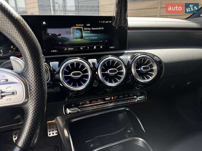 Седан Mercedes-Benz CLA-Class 2019 в Киеве