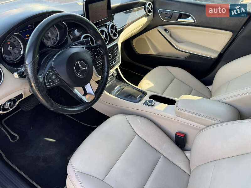 Седан Mercedes-Benz CLA-Class 2015 в Запорожье
