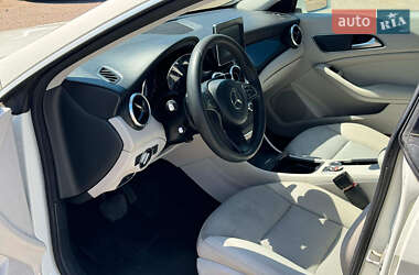 Седан Mercedes-Benz CLA-Class 2015 в 
