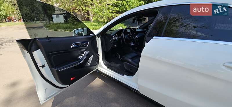 Седан Mercedes-Benz CLA-Class 2016 в Кривом Роге фото 11 Седан Mercedes-Benz CLA-Class 2016 в Кривом Роге
