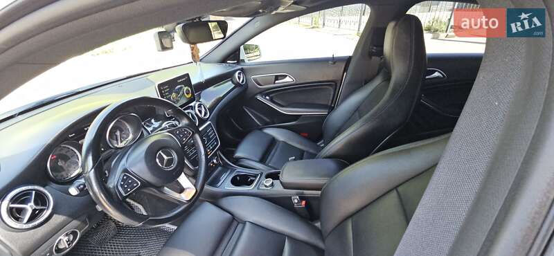 Седан Mercedes-Benz CLA-Class 2016 в Кривом Роге фото 12 Седан Mercedes-Benz CLA-Class 2016 в Кривом Роге