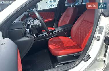 Седан Mercedes-Benz CLA-Class 2019 в 