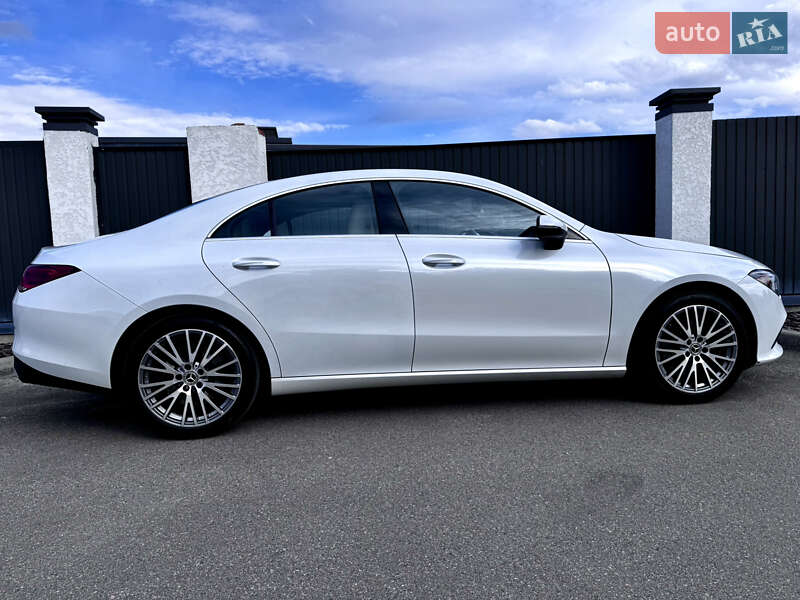 Седан Mercedes-Benz CLA-Class 2019 в Киеве