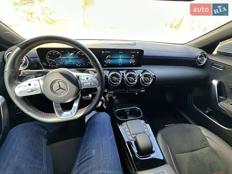 Седан Mercedes-Benz CLA-Class 2022 в Чернигове