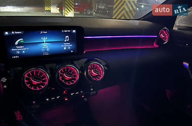 Седан Mercedes-Benz CLA-Class 2022 в 