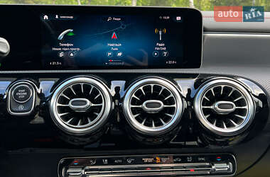 Універсал Mercedes-Benz CLA-Class 2019 в 
