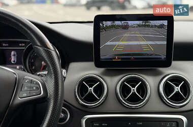 Седан Mercedes-Benz CLA-Class 2018 в 