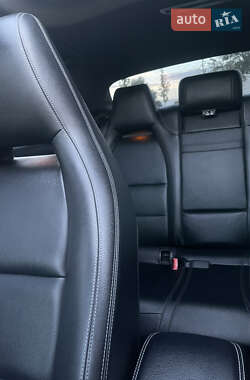 Седан Mercedes-Benz CLA-Class 2018 в 