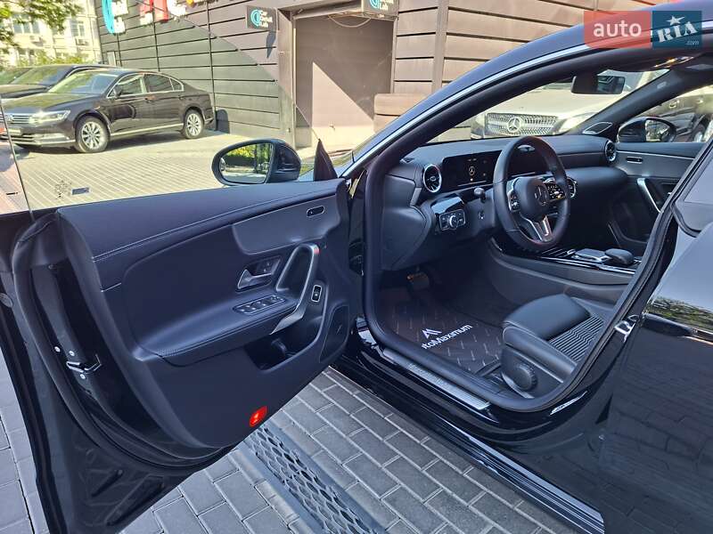 Седан Mercedes-Benz CLA-Class 2022 в Одессе