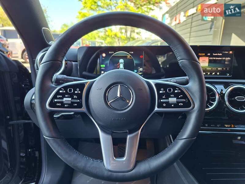 Седан Mercedes-Benz CLA-Class 2022 в Одессе