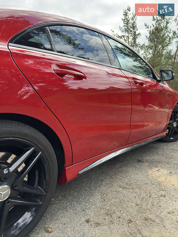 Седан Mercedes-Benz CLA-Class 2014 в Киеве