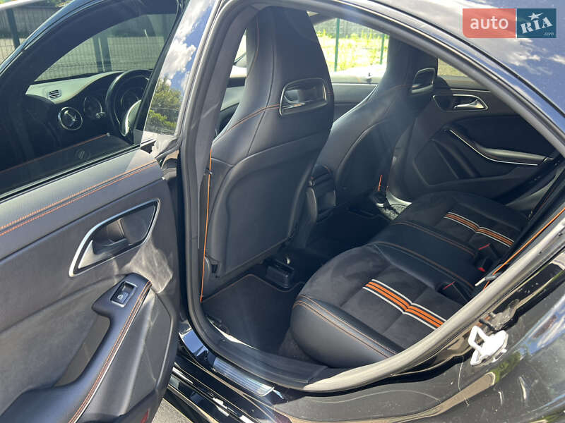 Седан Mercedes-Benz CLA-Class 2015 в Киеве фото 11 Седан Mercedes-Benz CLA-Class 2015 в Киеве