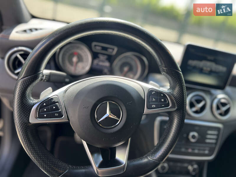 Седан Mercedes-Benz CLA-Class 2015 в Киеве фото 16 Седан Mercedes-Benz CLA-Class 2015 в Киеве
