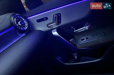 Седан Mercedes-Benz CLA-Class 2019 в 