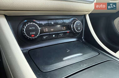 Седан Mercedes-Benz CLA-Class 2015 в 