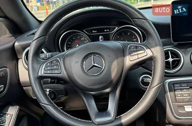 Седан Mercedes-Benz CLA-Class 2017 в 