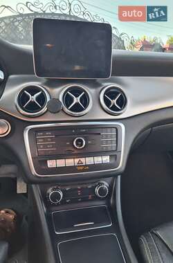 Седан Mercedes-Benz CLA-Class 2016 в 