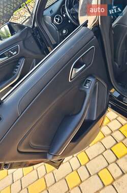 Седан Mercedes-Benz CLA-Class 2016 в 