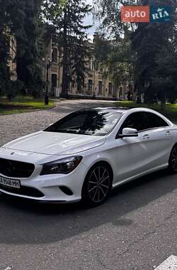 Седан Mercedes-Benz CLA-Class 2018 в Киеве