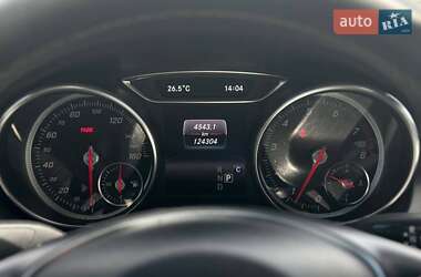 Седан Mercedes-Benz CLA-Class 2017 в 