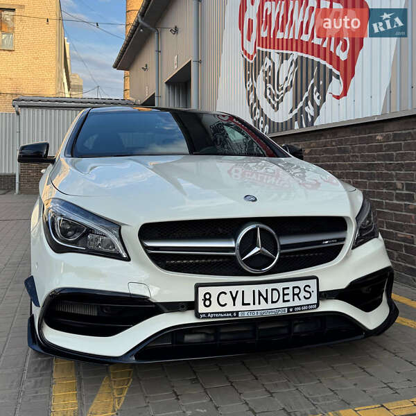 Седан Mercedes-Benz CLA-Class 2016 в Днепре