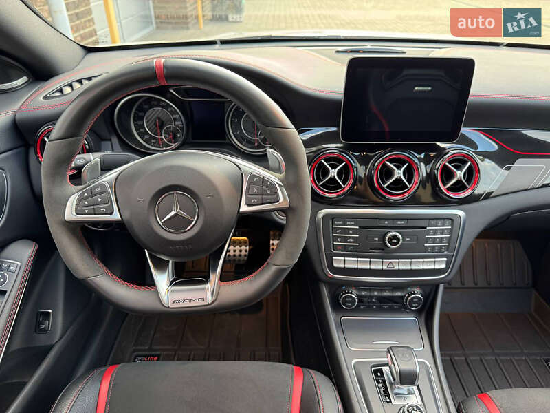 Седан Mercedes-Benz CLA-Class 2016 в Днепре