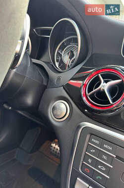 Седан Mercedes-Benz CLA-Class 2016 в 