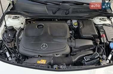Седан Mercedes-Benz CLA-Class 2017 в 