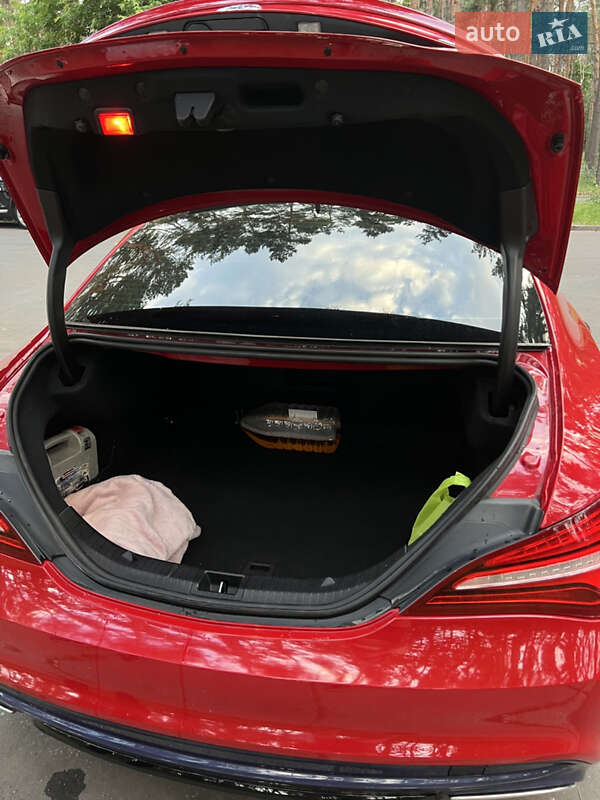 Седан Mercedes-Benz CLA-Class 2018 в Черкасах