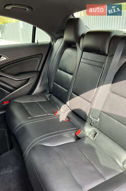 Седан Mercedes-Benz CLA-Class 2015 в 