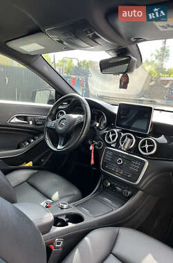 Седан Mercedes-Benz CLA-Class 2015 в 