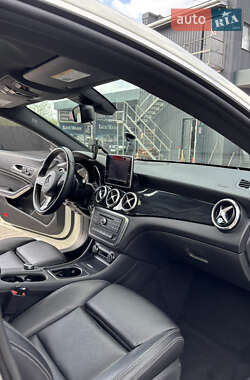 Седан Mercedes-Benz CLA-Class 2016 в 