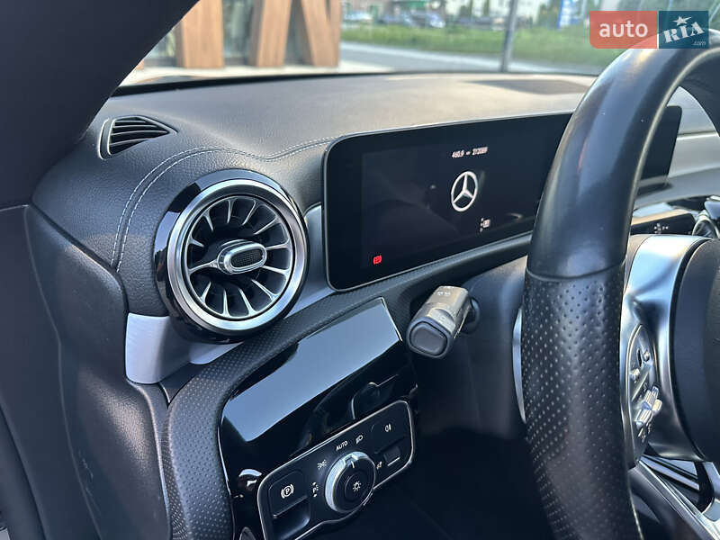 Седан Mercedes-Benz CLA-Class 2020 в Луцке