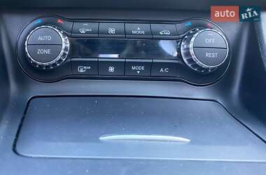 Седан Mercedes-Benz CLA-Class 2015 в 