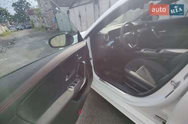 Седан Mercedes-Benz CLA-Class 2024 в 