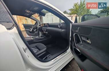 Седан Mercedes-Benz CLA-Class 2024 в 