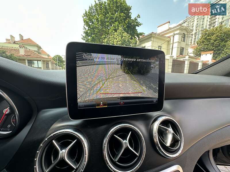 Седан Mercedes-Benz CLA-Class 2019 в Одессе