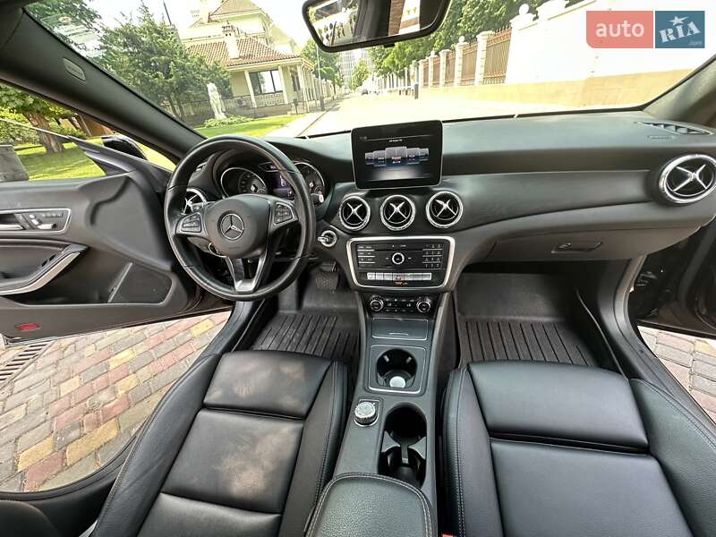 Седан Mercedes-Benz CLA-Class 2019 в Одессе