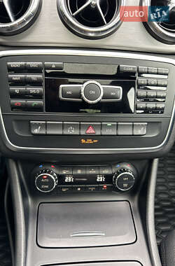 Седан Mercedes-Benz CLA-Class 2013 в 