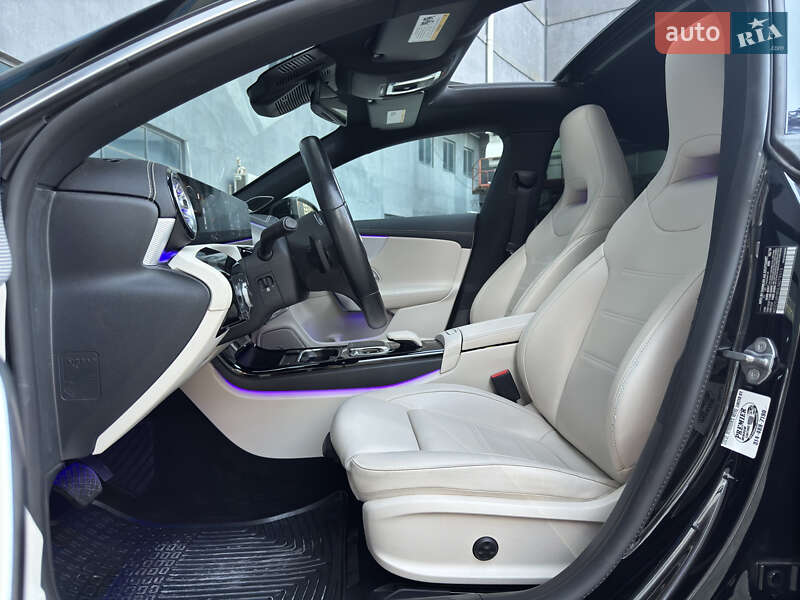 Седан Mercedes-Benz CLA-Class 2019 в Киеве