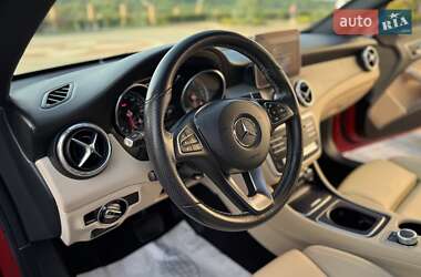 Седан Mercedes-Benz CLA-Class 2018 в 