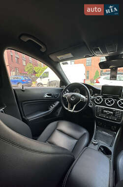 Седан Mercedes-Benz CLA-Class 2014 в 