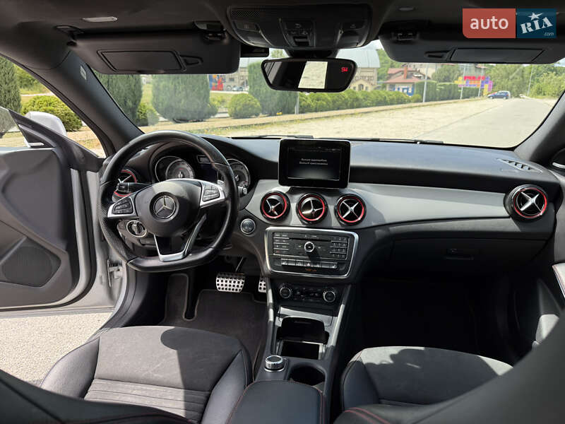 Седан Mercedes-Benz CLA-Class 2015 в Днепре