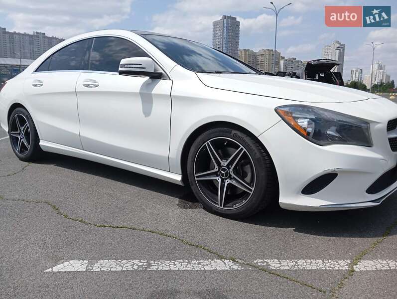 Седан Mercedes-Benz CLA-Class 2016 в 