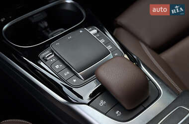 Седан Mercedes-Benz CLA-Class 2022 в 