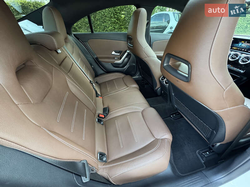 Седан Mercedes-Benz CLA-Class 2022 в Києві